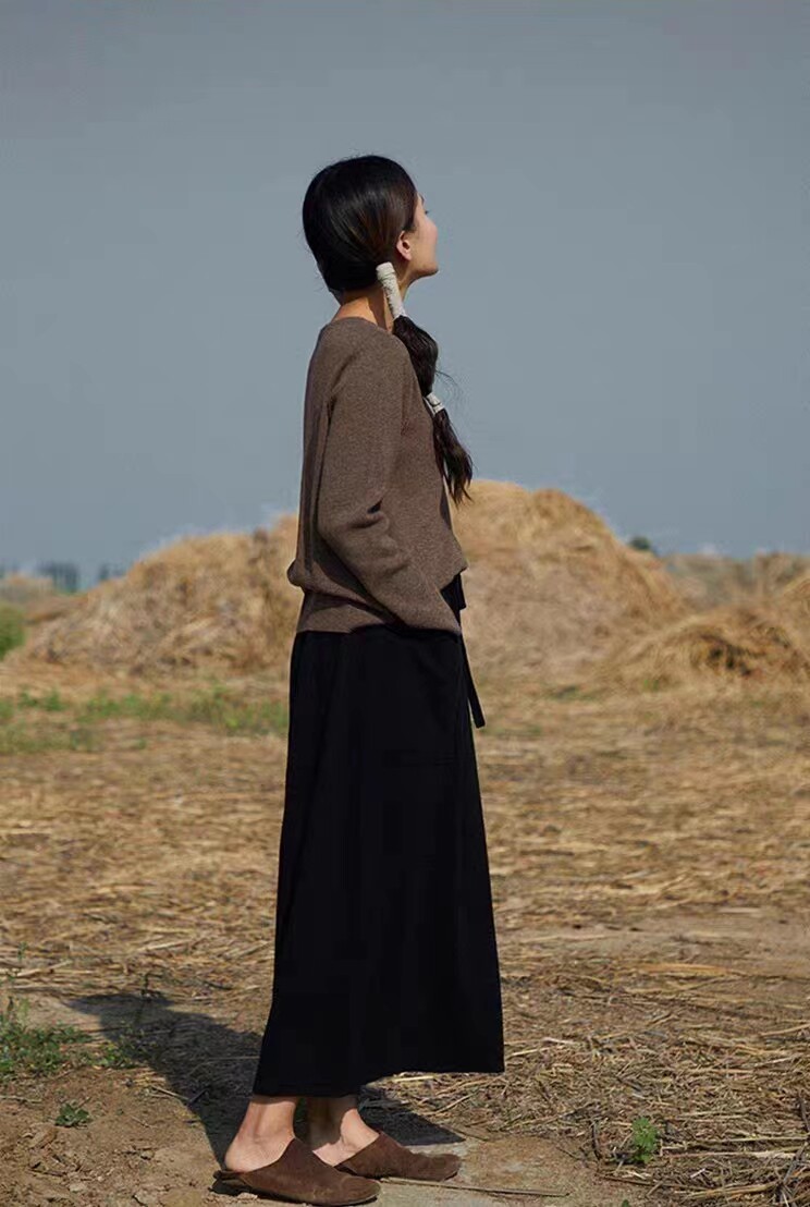 双兜裙简约2024年秋季气质A字裙百搭半身裙,女装半身裙,羿纯羊绒