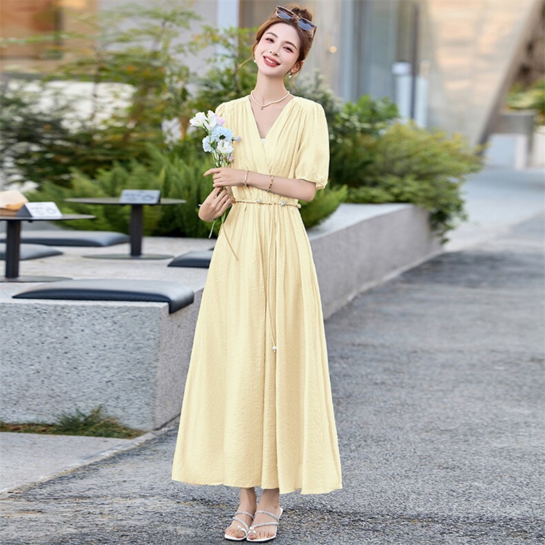 连衣裙女夏长裙2025新款高级感法式v领气质收腰显瘦漂亮度假裙子,女装连衣裙,魅丽静蓝