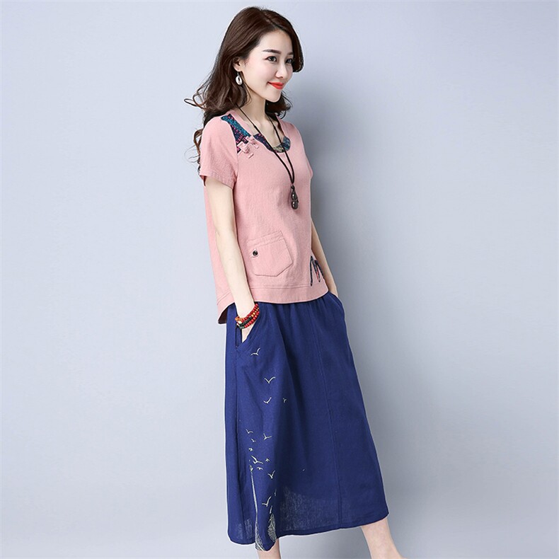 圆领通勤卡通动漫套装/套裙大摆型2021年夏季短袖中长款纽扣,女装套装/套裙,丽影随形