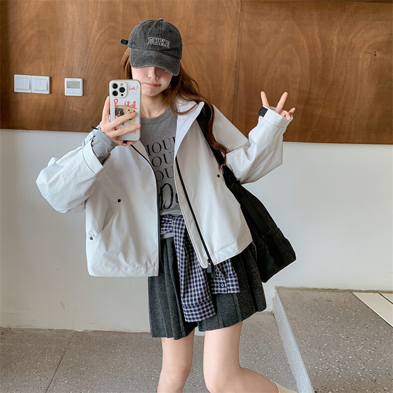 韩系米白色连帽冲锋衣短外套女秋季2025新款小个子休闲工装上衣,女装短外套,浪娴服饰