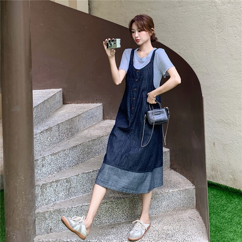 俏皮减龄撞色淡人牛仔背带裙套装女2025夏季减龄百搭款T恤两件套,女装套装/套裙,2B237