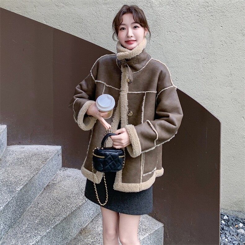 2C085-Q032P195新款皮毛一体羊羔毛外套控278,女装短外套,2C085