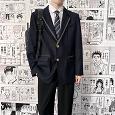 藏青色外套