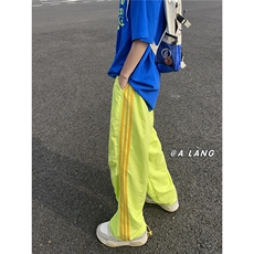 绿色