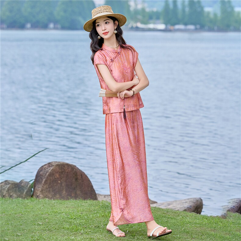 （现货）新中式时尚立领套装2026夏季新款提花修身显瘦气质套裤,女装套装/套裙,难舍钰依