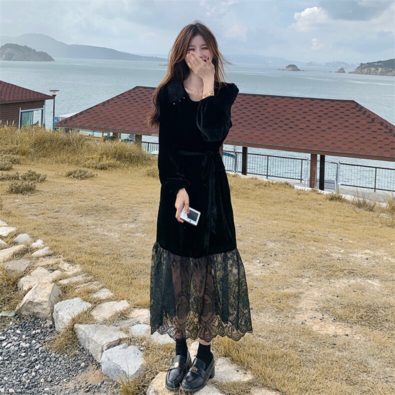 时尚黑色丝绒拼蕾丝连衣裙秋季新款显瘦气质长裙,女装连衣裙,帛锦泉