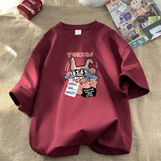酒红色