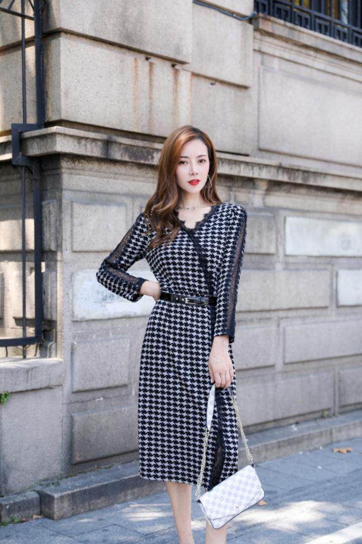 秋装气质连衣裙，女装连衣裙，蓝芝衣秀