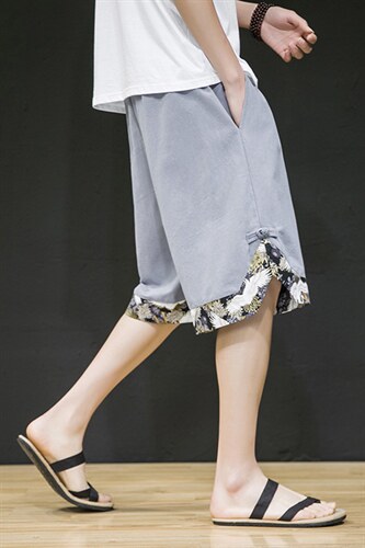 2025春季风新款原创拼接腾云野鹤盘扣休闲短裤灰色DK91-P45，男装牛仔裤，电商B277A（原A068）