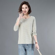 T恤纯色自然舒适宽松潮流时尚，女装T恤，小林双子