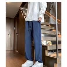 藏青色