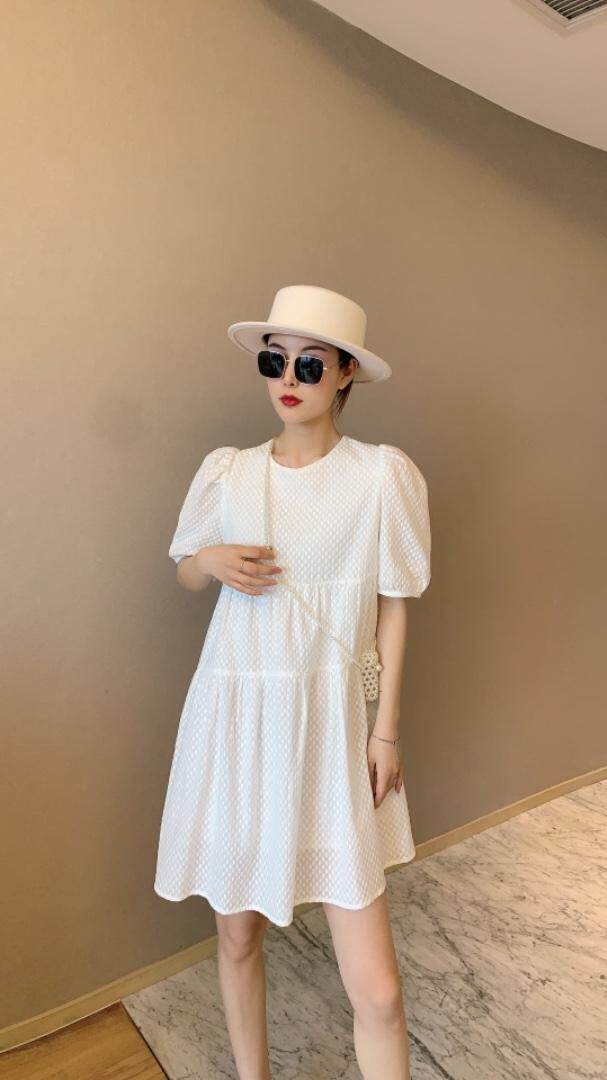 【现货】夏季新款纯色镂空绣花带珍珠包包连衣裙，女装连衣裙，东洋天堂之花