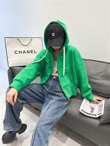 【现货】欧货复合带帽外套图片