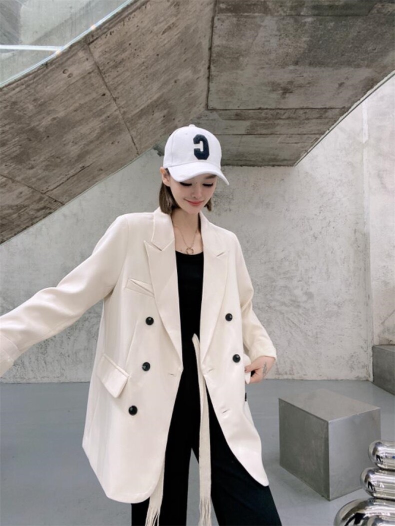 西装外套，女装西装，卡薇尔