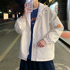 卡其色