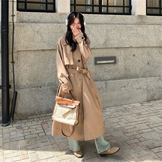 新款倪妮同款设计感风衣2C123–1267-P190-K285，女装风衣，2C123