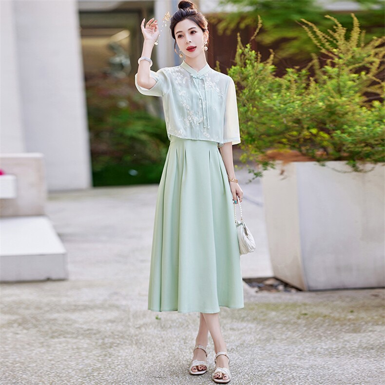 新中式国风吊带裙套装女2024夏季新款时尚高级感茶服连衣裙两件套,女装套装/套裙,芷墨服饰