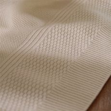 2025年秋季长袖时尚都市半高拉链通勤休闲简约，男装羊绒套衫，君道羊绒