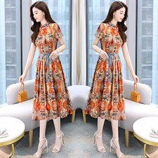高端印花连衣裙女2024夏季新款气质收腰遮肚子显瘦洋气中长款裙子，女装连衣裙，魅丽静蓝