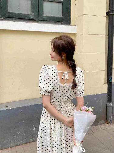 新款连衣裙，女装连衣裙，雨恋依香