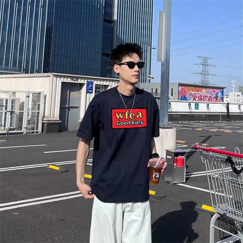 抖音得物供货210克宽松纯棉美式潮牌印花宽松落肩袖纯棉T恤AT2152图片