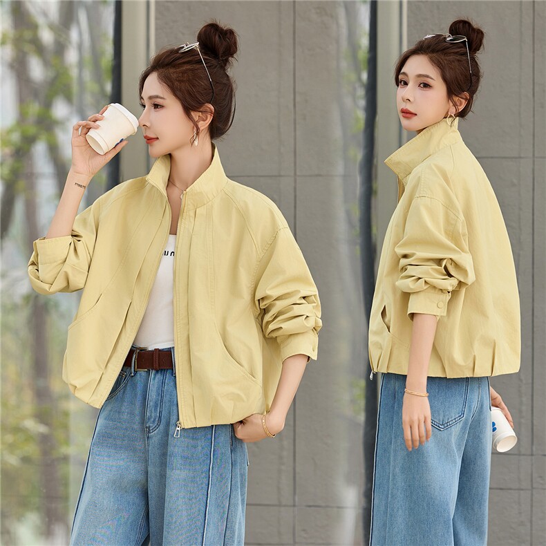 短款风衣外套女2026春季新款立领夹克小个子休闲气质显瘦上衣，女装短外套，恋慕依尚