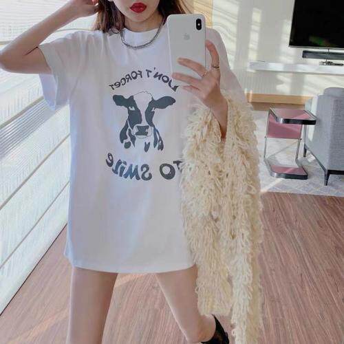 2021初夏款大版T恤笑脸牛气冲天跳舞女孩大熊，女装T恤，炫女孩