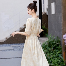 温柔黄色花法式连衣裙女夏季长款收腰显瘦优雅气质2024新款高级感，女装连衣裙，蝶眷