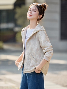 休闲连帽外套女2026春秋季新款短款减龄洋气上衣图片