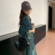 小众设计感短款牛仔外套半身裙两件套2024秋新款时尚甜酷风套装裙，女装套装/套裙，纯色衣恋