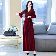 御姐风韩范大牌高级黑色连衣裤名媛气质V领长袖金丝绒阔腿连体裤，女装套装/套裙，火爆靓佳人