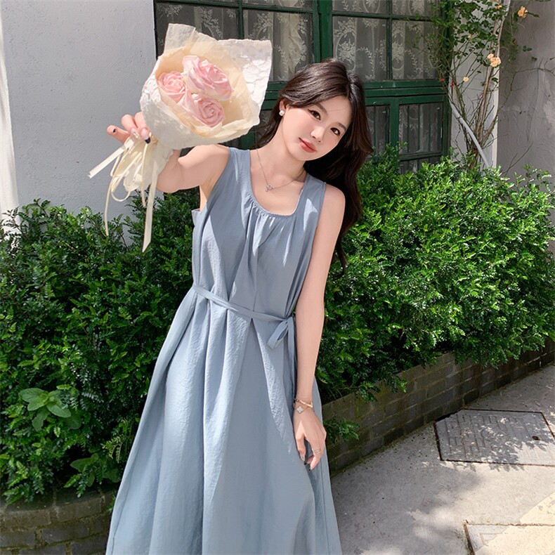 法式温柔无袖连衣裙2025新款女夏仙女收腰孕妇度假风高级吊带长裙,女装连衣裙,纯色衣恋