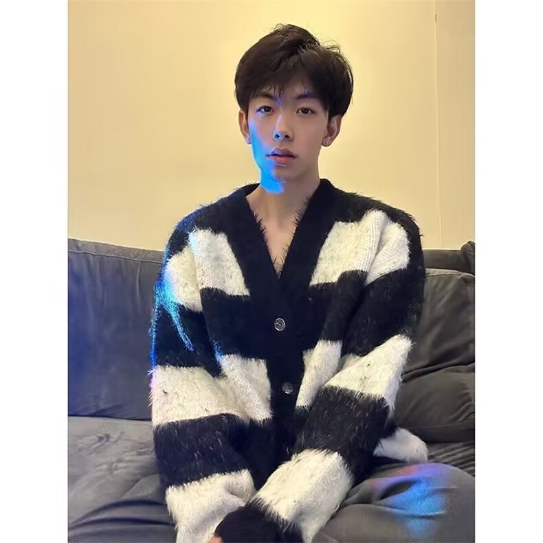 美式V领仿兔绒毛衣针织衫男外套蓝白条纹软糯开衫上衣男生设计感,男装针织衫/毛衣,星座813-2