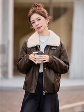 2025年冬季时尚优雅保暖毛领PU羽绒服，女装羽绒服，依恋蒂丝