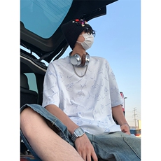 蓝色