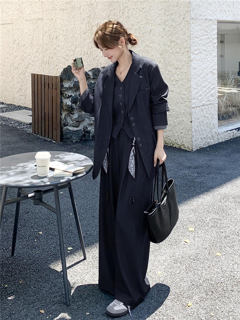 高级感慵懒宽松休闲西装显瘦马甲气质长裤三件套女秋2025新款,女装套装/套裙,慧尚2-185