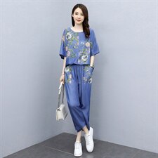 2024夏季新款时尚气质圆领直筒裤腿设计休闲舒适印花两件套，女装套装/套裙，魅影