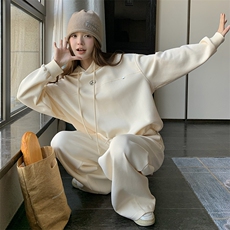 新品现货秋季新款卫衣套装2088-P175-K218，女装套装/套裙，2C317