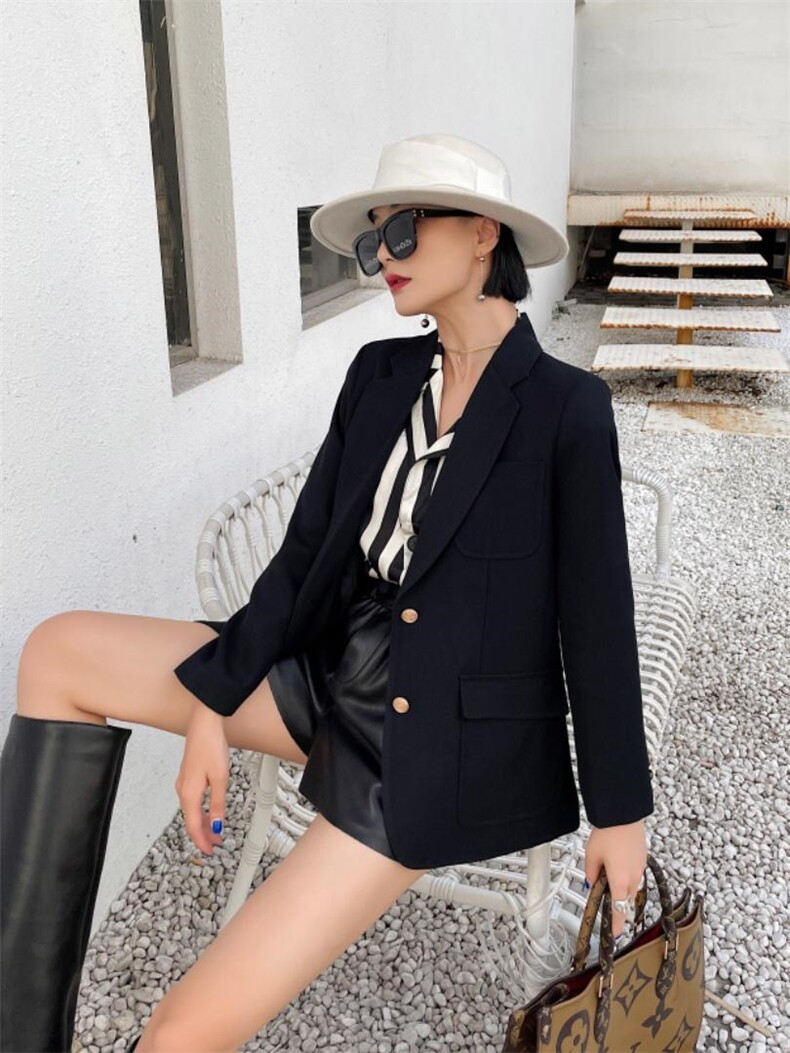 现货金纺西装大批量上市，女装西装，秋水伊人