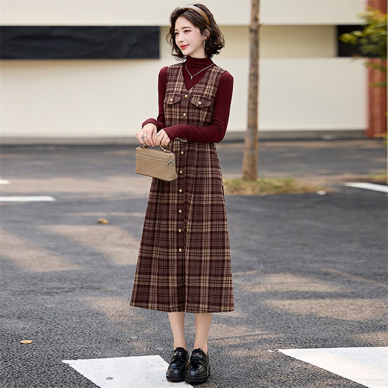 小香格子风格吊带连衣裙2024复古毛呢背带两件套装两件套裙子,女装套装/套裙,朵莱米