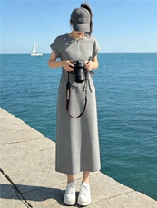 设计感时尚气质套装裙女夏款亮片设计短袖上衣中长款半身裙两件套，女装套装/套裙，江南