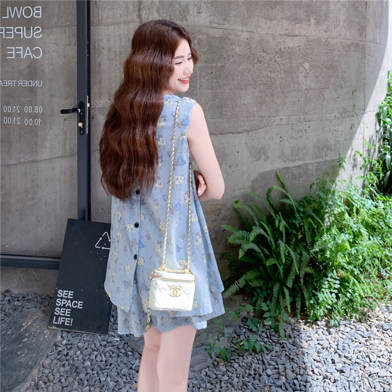 休闲减龄穿搭韩系chic蓝色无袖套装女夏超火好看背心阔腿裤两件套,女装套装/套裙,2C375