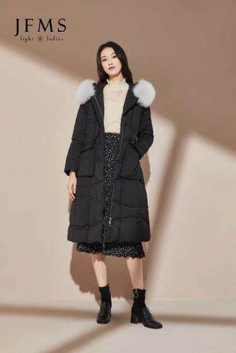 羽绒服，女装羽绒服，TAAHH