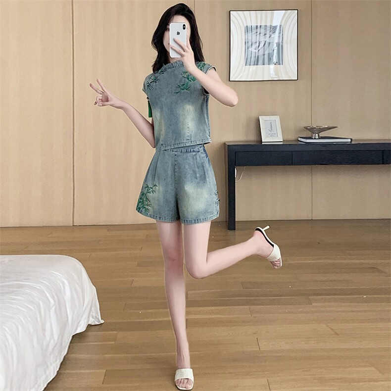 2025夏季新款新中式套装女夏季女装牛仔两件套上衣裤子配送吊坠,女装套装/套裙,关键词