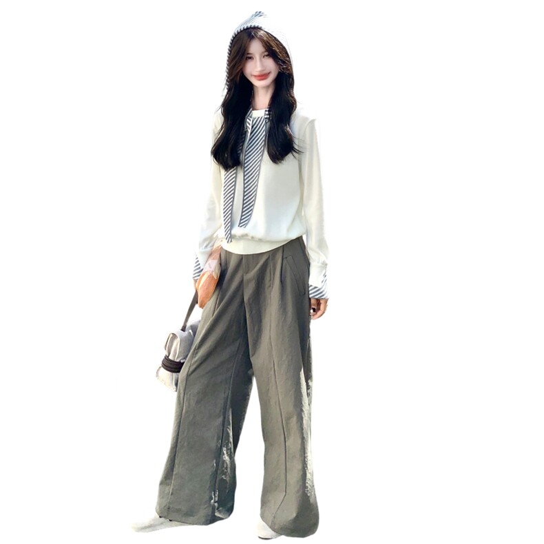 现货：秋装新款设计感带条纹帽毛衣针织衫＋阔腿长裤三件套装，女装套装/套裙，2C135