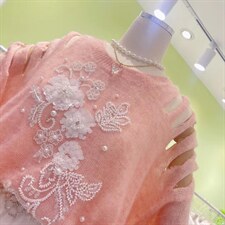 22春装新款重工钉珠露肩薄毛衣+欧根纱木耳边蝴蝶结半裙，女装针织衫/毛衣，WOOSING