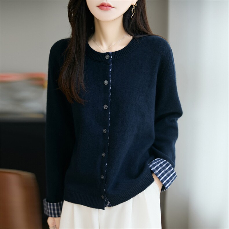 深蓝色针织开衫女2025新款韩系早秋穿搭毛衣拼接格子打底衫上衣,针织衫/毛衣,唐诺