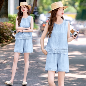亚麻套装女2025夏新款巨好看的休闲减龄老钱风无袖短裤穿搭两件套图片