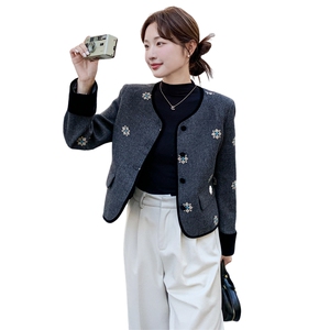 设计感复古绣花毛呢外套女2025秋季新款洋气显瘦小个子短款上衣潮图片