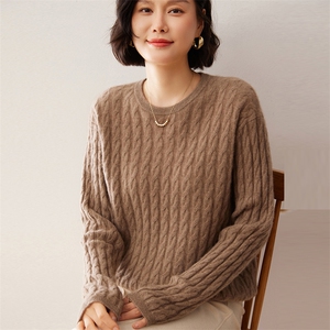 2025秋冬新款35%山羊绒女士12针圆领麻花羊绒衫图片